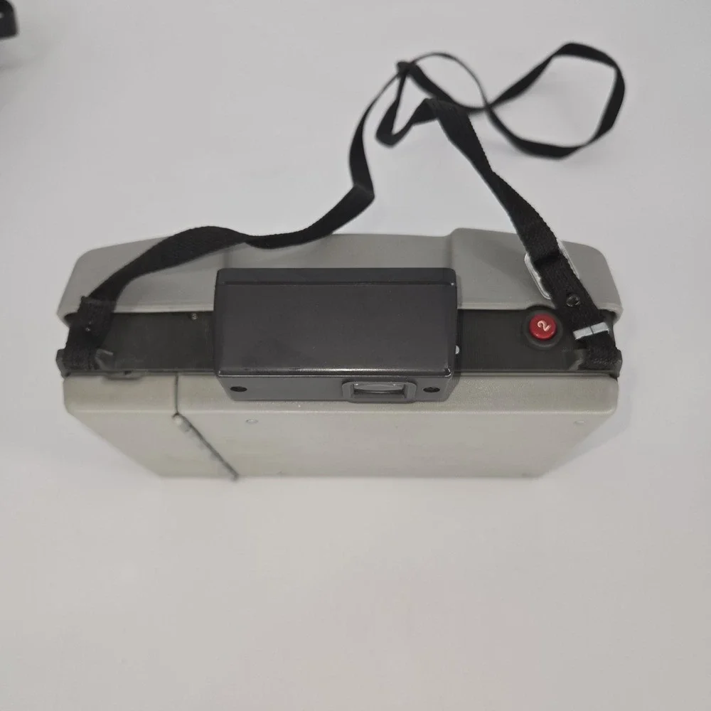 Polaroid 210 Land Camera Kit Carry Case Flash‎ Bulbs Manual Accessories Vintage
